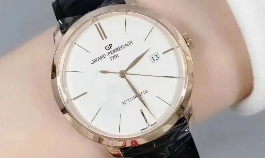 芝柏手表表盘变形可能是什么原因导致的?（图）